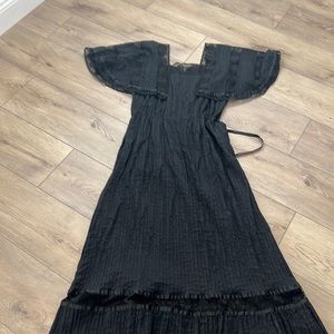 True vintage Mexican maxi dress with beautiful crochet work. M-XXL